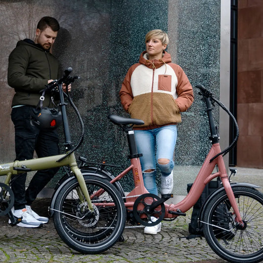 FALTRÄDER SIND FÜR JEDE KÖRPERGRÖSSE GEEIGNET